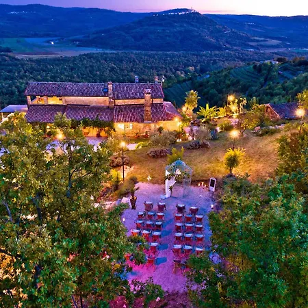 Stancija Sancta Maria - Heritage Wellness Retreat & Alojamento de Acomodação e Pequeno-almoço